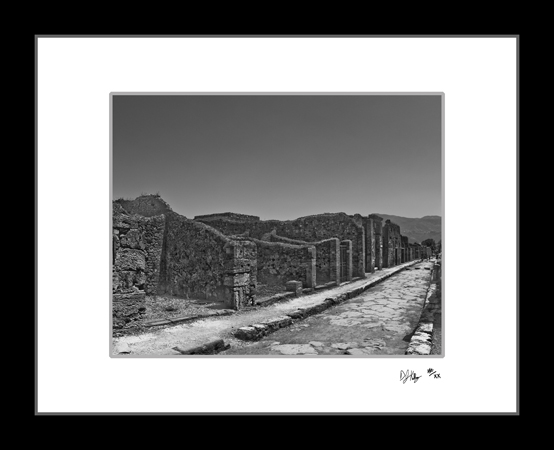 Destroyed City - Pompeii, Italy (6568_PompeiiBlock) - Damian Kolbay Photography